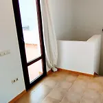 Lanzarote Cloclo - Private Heated Pool, Wifi, Private Parking *
